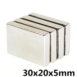 1ชิ้น  แม่เหล็กแรงสูง 30*20*5มิล สี่เหลี่ยม 30x20x5มิล Magnet Neodymium 30x20x5mm แม่เหล็ก 30x20x5มิล แรงดูดสูง